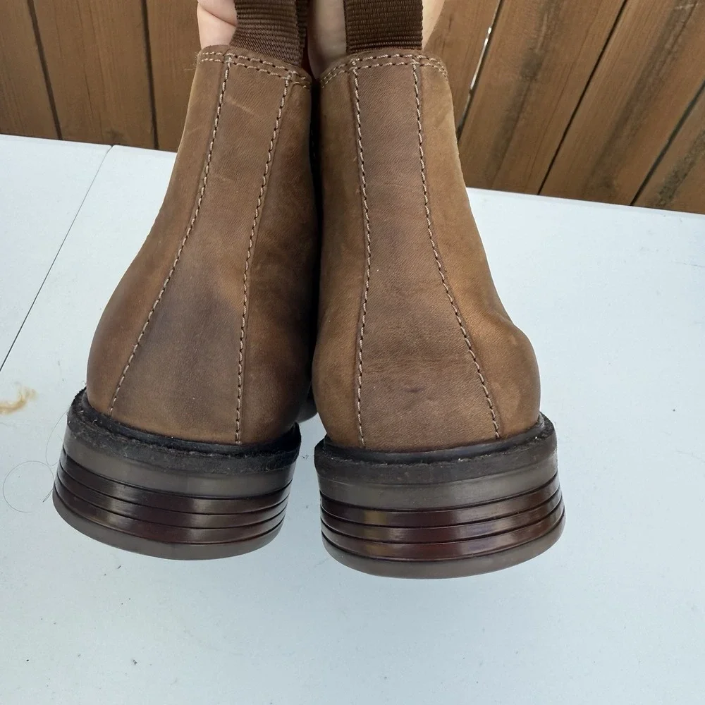 Clarks Mens Bushacre Hill Chelsea‎ Boot Size 7M Brown Suede Gum Sole Pull On